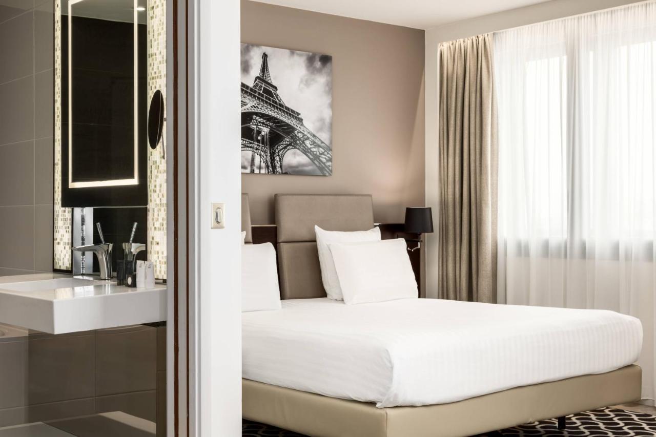 Parisian Suite,1404878138:JPEG